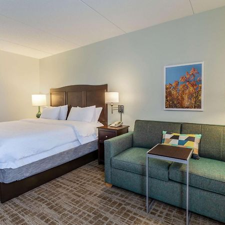 Hampton Inn Boston/Peabody Exterior photo